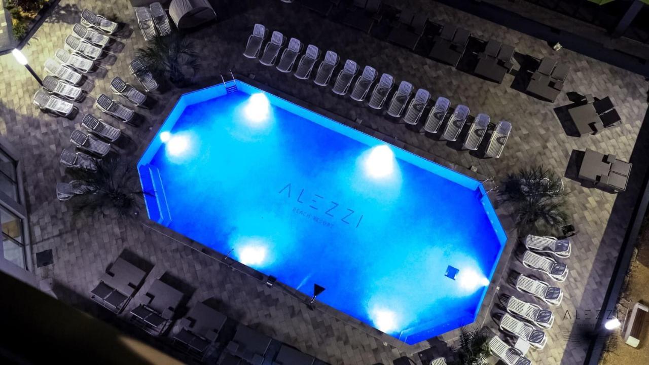 Năvodari Isabelle Apartament Alezzi Beach Resort Mamaia Nord מראה חיצוני תמונה