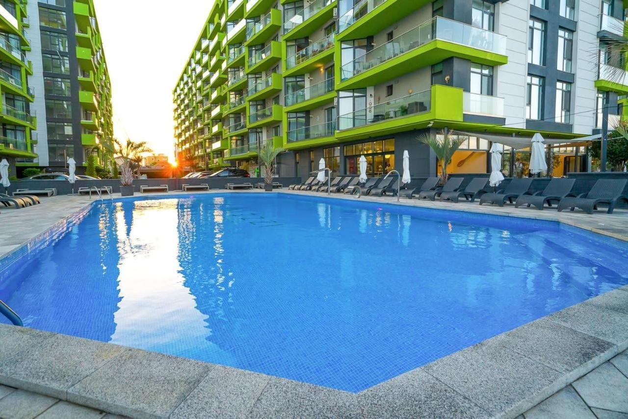 Năvodari Isabelle Apartament Alezzi Beach Resort Mamaia Nord מראה חיצוני תמונה