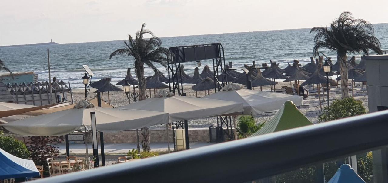 Năvodari Isabelle Apartament Alezzi Beach Resort Mamaia Nord מראה חיצוני תמונה