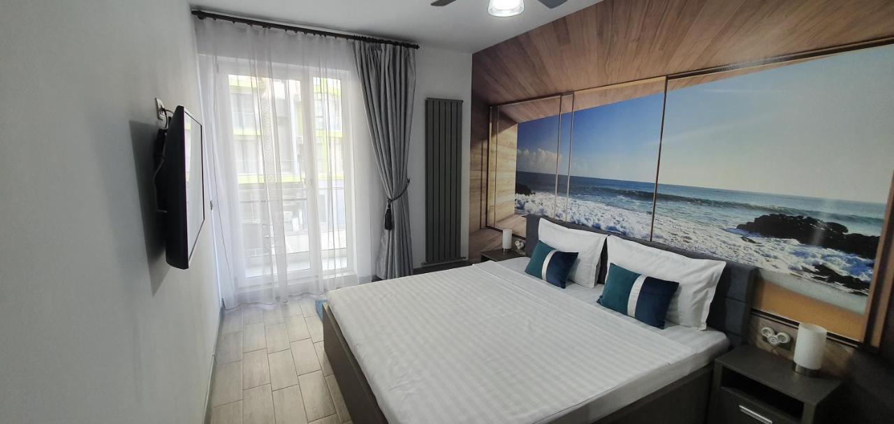 Năvodari Isabelle Apartament Alezzi Beach Resort Mamaia Nord מראה חיצוני תמונה
